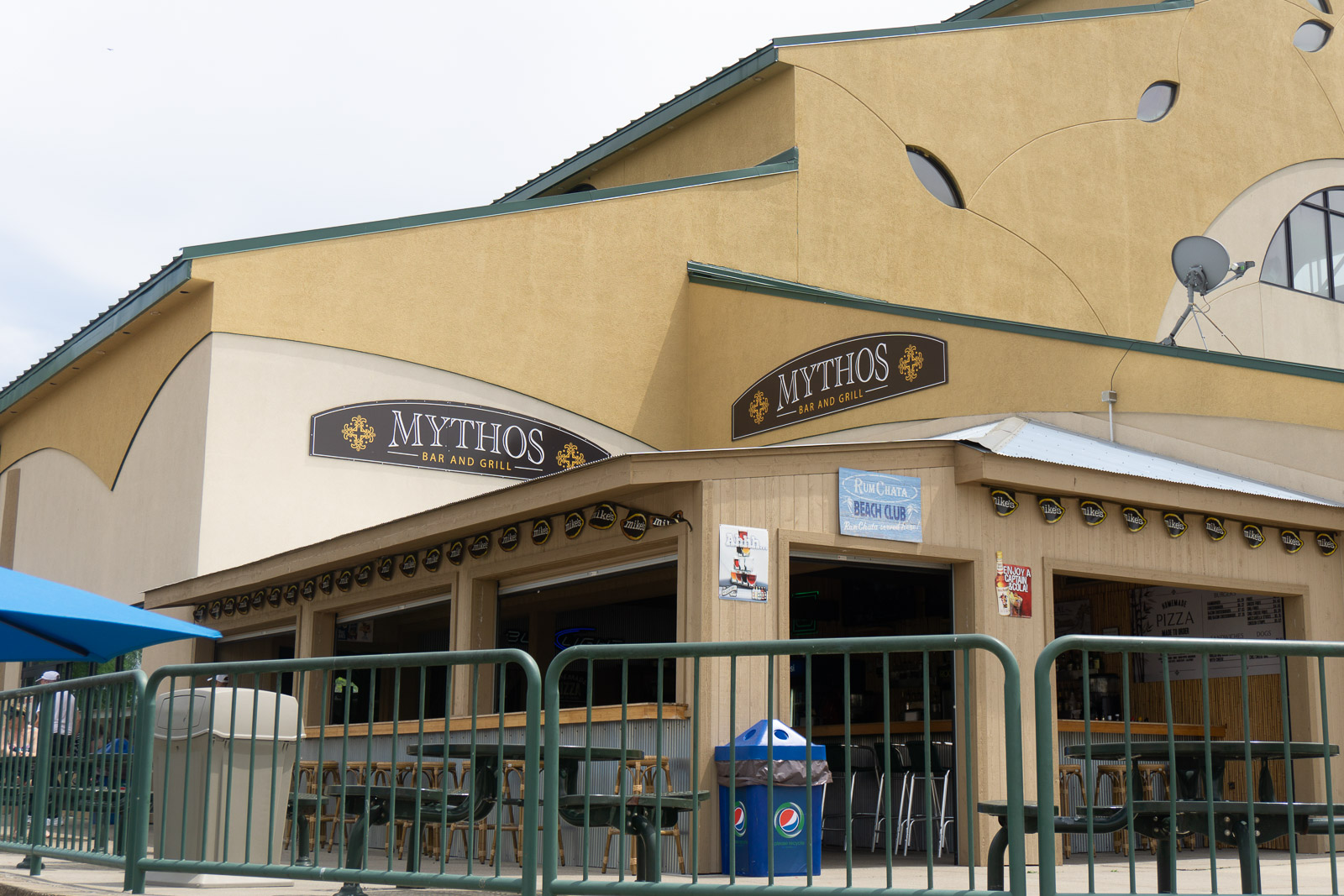 Mythos Bar